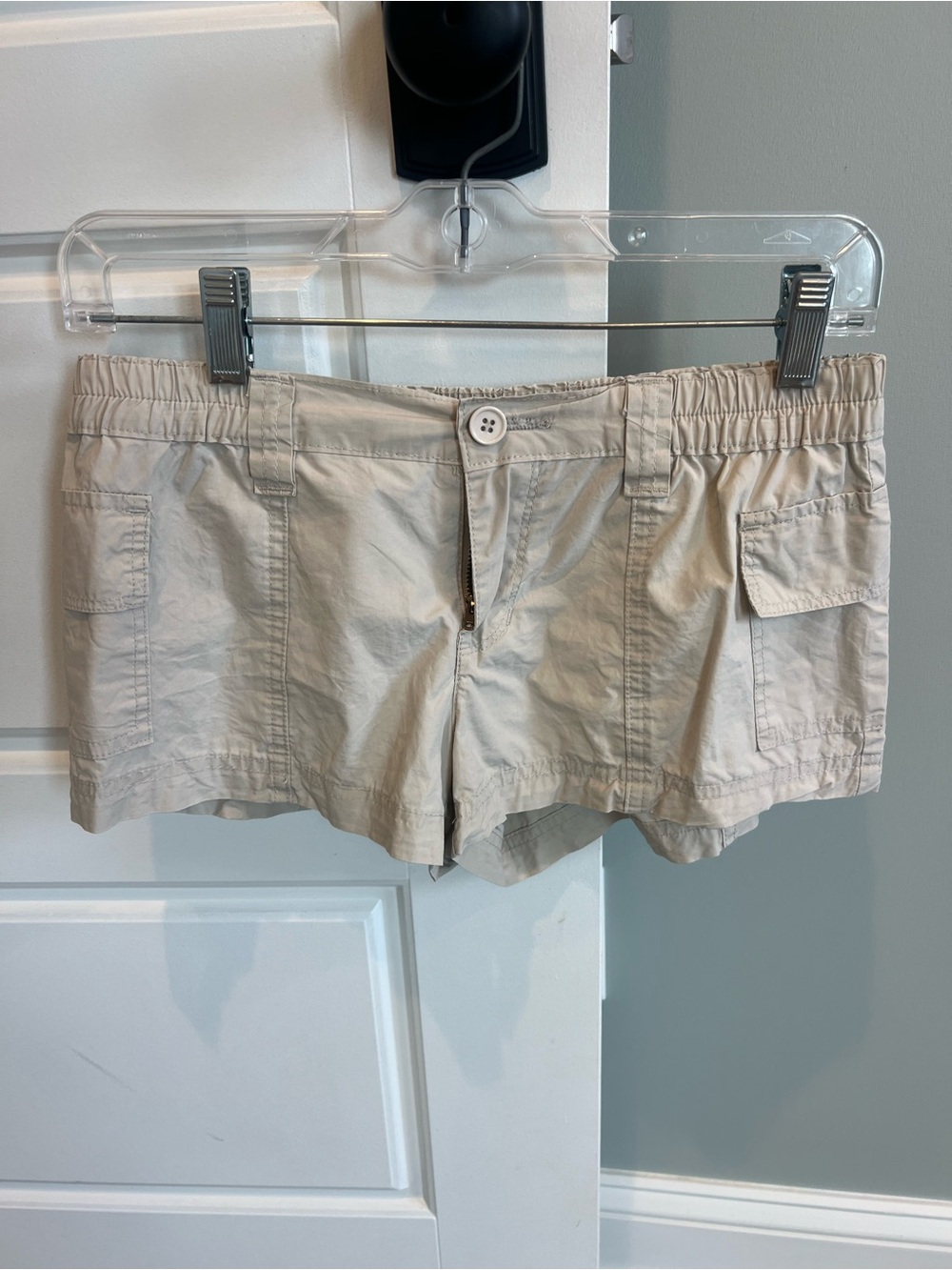 PacSun Women's Tan Cargo Shorts-Size XS